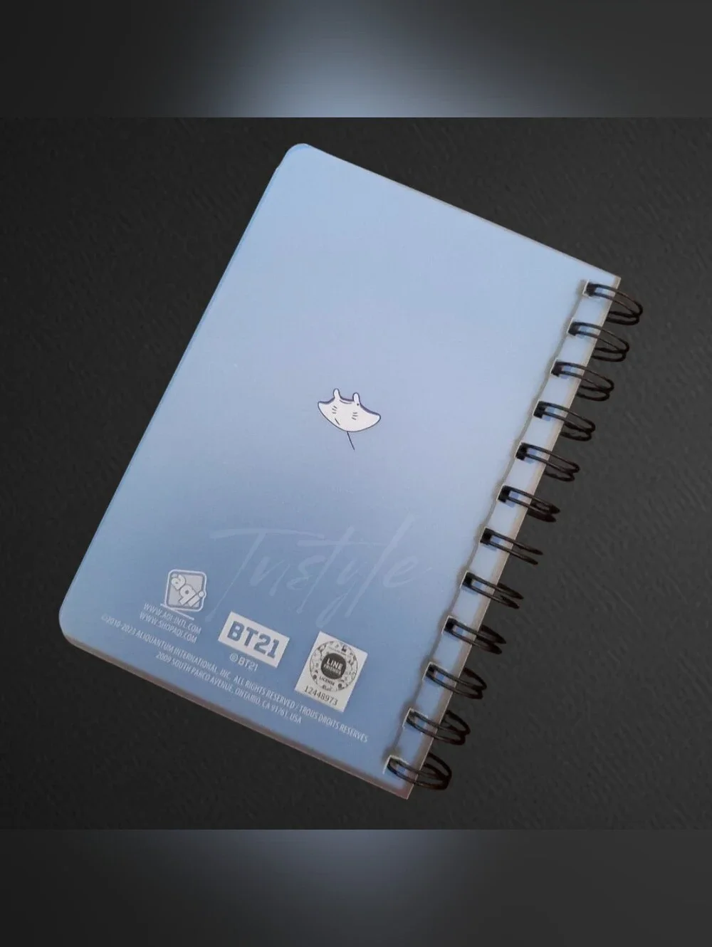 BT21 Undated Monthly/Weekly Planner